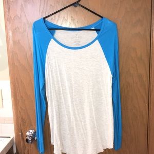 American Eagle T-shirt